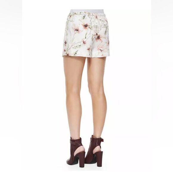 Haute Hippie drawstring silk shorts in floral-print georgette. - Picture 2 of 10